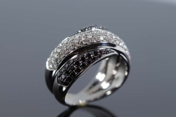 crossover diamond ring