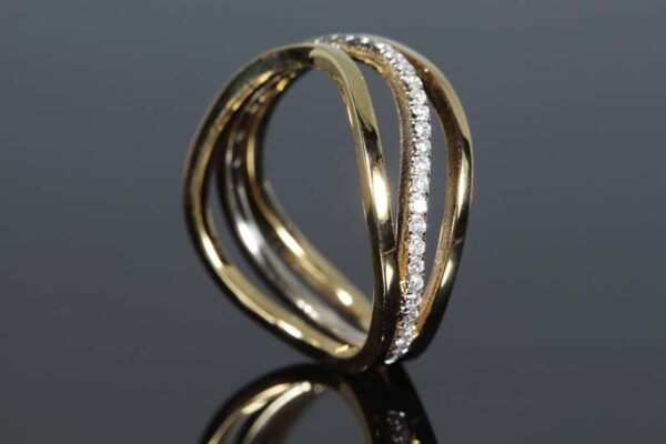 18K white gold ring