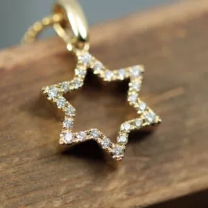 david star pendant