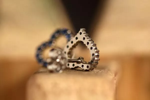 14K White Gold Open Heart Sapphire Stud Earrings - Image 3